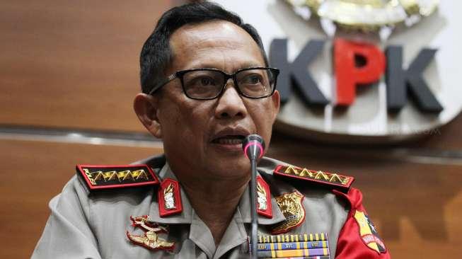 Kapolri Jenderal Pol Tito Karnavian menyambangi KPK, di Jakarta Senin (19/6). [suara.com/Oke Atmaja]