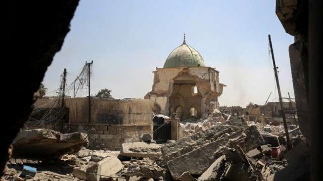 Reruntuhan Masjid Agung al-Nuri, Mosul Irak yang dibom oleh ISIS. [AFP/Ahmad Al Rubaye]