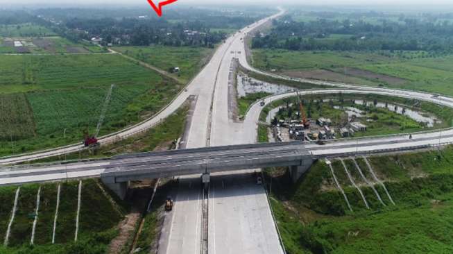 Pembangunan jalan tol Medan - Kualanamu - Tebing Tinggi di Sumatera Utara. [Dok Kementerian PUPR]