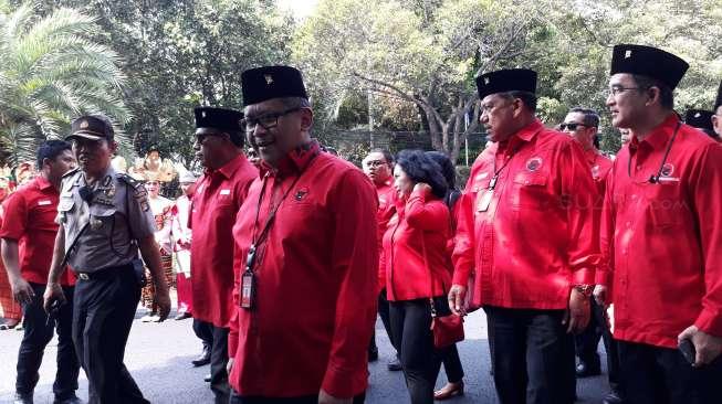 PDIP Daftar ke KPU Tanpa Mega, Partai Lain Ketuanya yang Datang