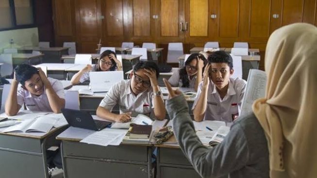 Disdikbud Kaltim Serius Tingkatkan Kompetensi Guru Sma Smk