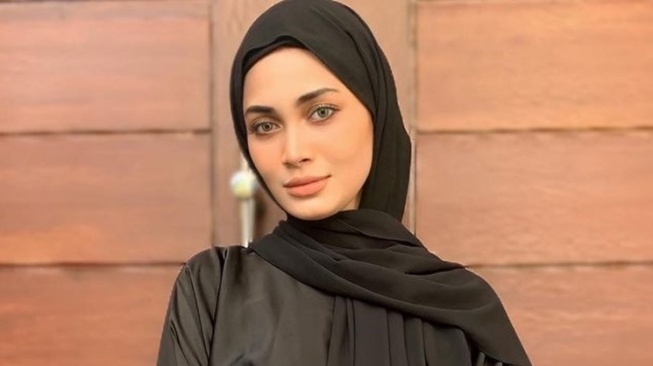 Mirip Orang Arab Ini Profil Danisa Chairiyah Mantan Istri Tengku Tezi Yang Kabarnya Sudah