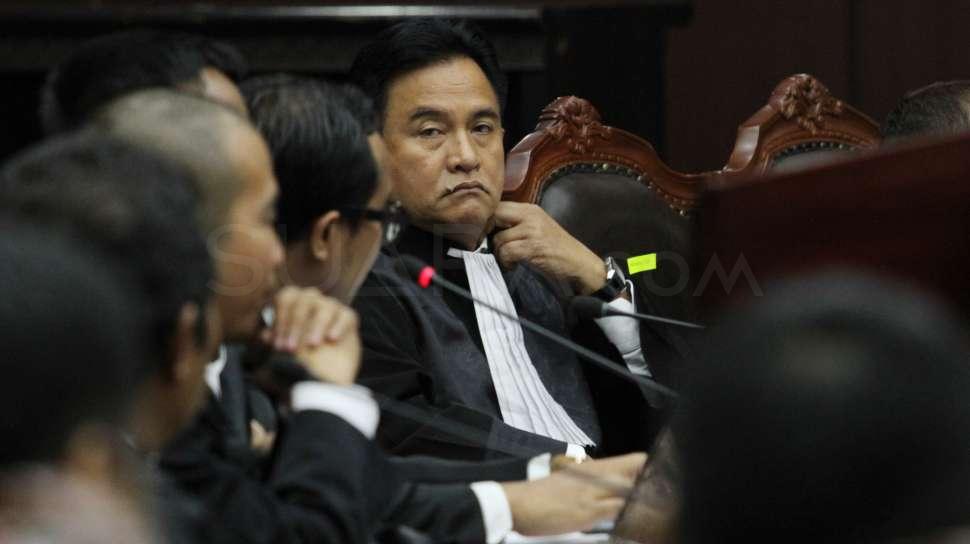 Mendagri Tjahjo Kumolo bersama Menkumham Yasonna Laoly menghadiri sidang Judicial Review atas Perppu Ormas di Gedung Mahkamah Konstitusi, Jakarta, Rabu (30/8).