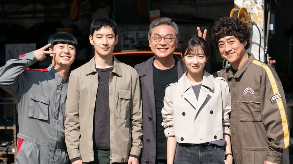 Potret Di Balik Layar Taxi Driver Season Drama Baru Lee Je Hoon Dan Pyo Ye Jin Yang Mulai