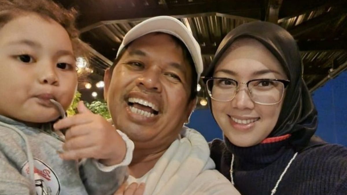 9 Foto Mesra Kang Dedi Dan Ambu Anne Ini Bisa Bikin Gagal Move On