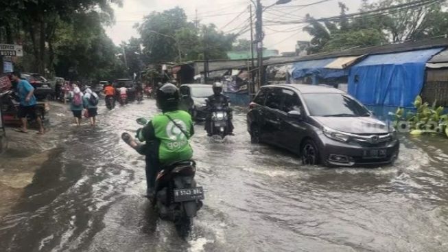 Kembali Terjadi Berikut Daftar Wilayah Rawan Banjir Di Jakarta