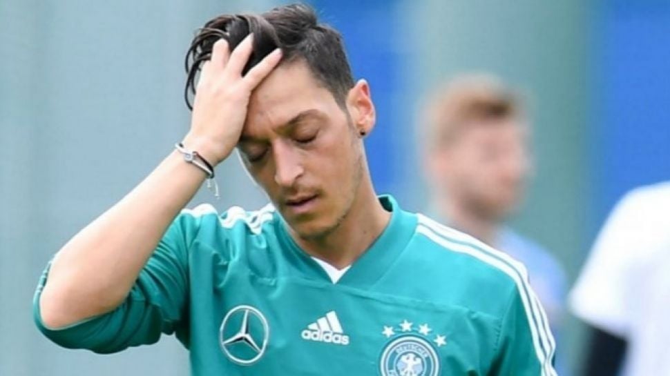 Mesut Ozil Umumkan Gantung Sepatu Di Usia Yang Cukup Muda Ini Alasannya