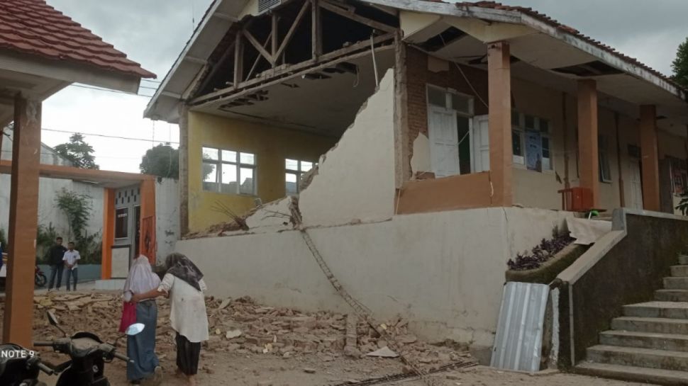 Gempa Cianjur Tewas Dan Luka Berat