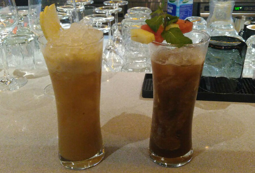 Socieaty juga menawarkan begitu banyak pilihan minuman segar untuk melepas dahaga. (Foto: suara.com/Firsta Nodia)