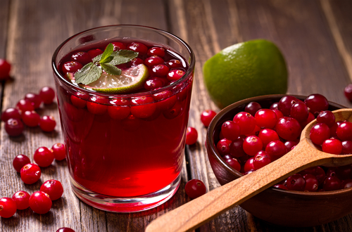 Ilustrasi jus cranberry. (Shutterstock)