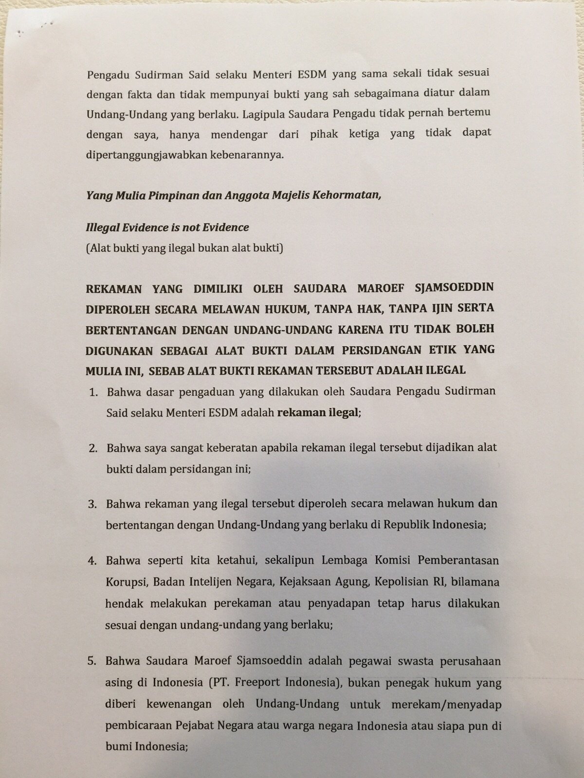 Nota Pembelaan Setya Novanto Ketua DPR RI Terhadap Pengaduan Menteri ESDM Sudirman Said Berdasarkan Laporan Pengadilan Tertanggal 16 November 2015. [Suara.com/Erick Tanjung]