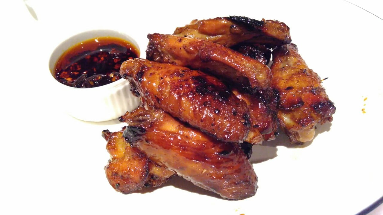 Grilled chicken wings di HOG etc. (suara.com/Firsta Nodia)