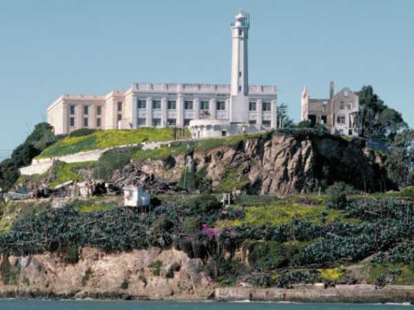 Pulau Alcatraz di San Fransicso Bay. (Boldsky)