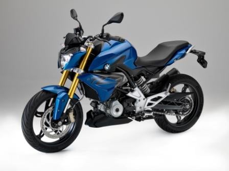 BMW G 310 R, sepeda motor bermesin 313 cc yang akan diluncurkan di GIIAS 2016 pada 11 Agustus mendatang (Suara.com/Maxindo Moto).