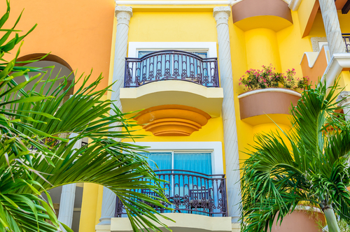 Apartemen modern di Playa Del Carmen, Meksiko. (Shutterstock)