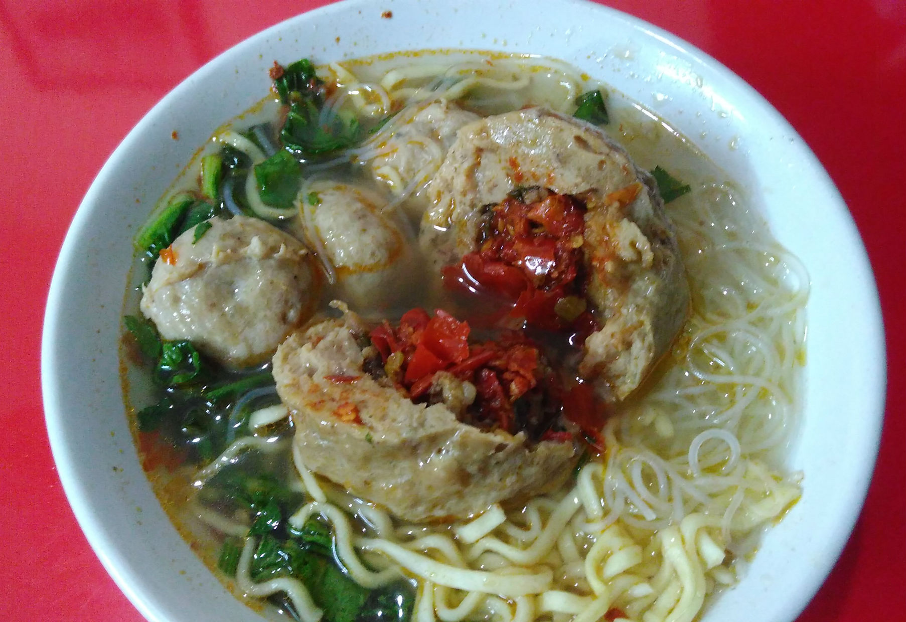 Bakso Bom Mas Erwin. (Suara.com/Dinda Rachmawati)