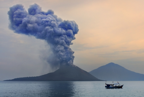 Anak Gunung Krakatau. (Shutterstock)