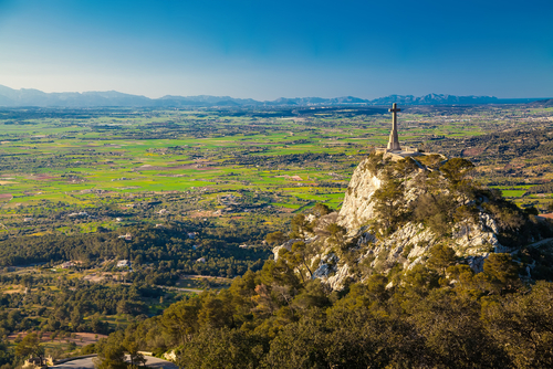 San Salvador, Spanyol. (Shutterstock)