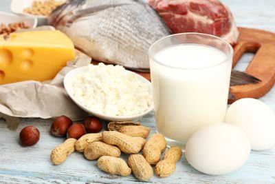 Makanan sumber protein. (Shutterstock)