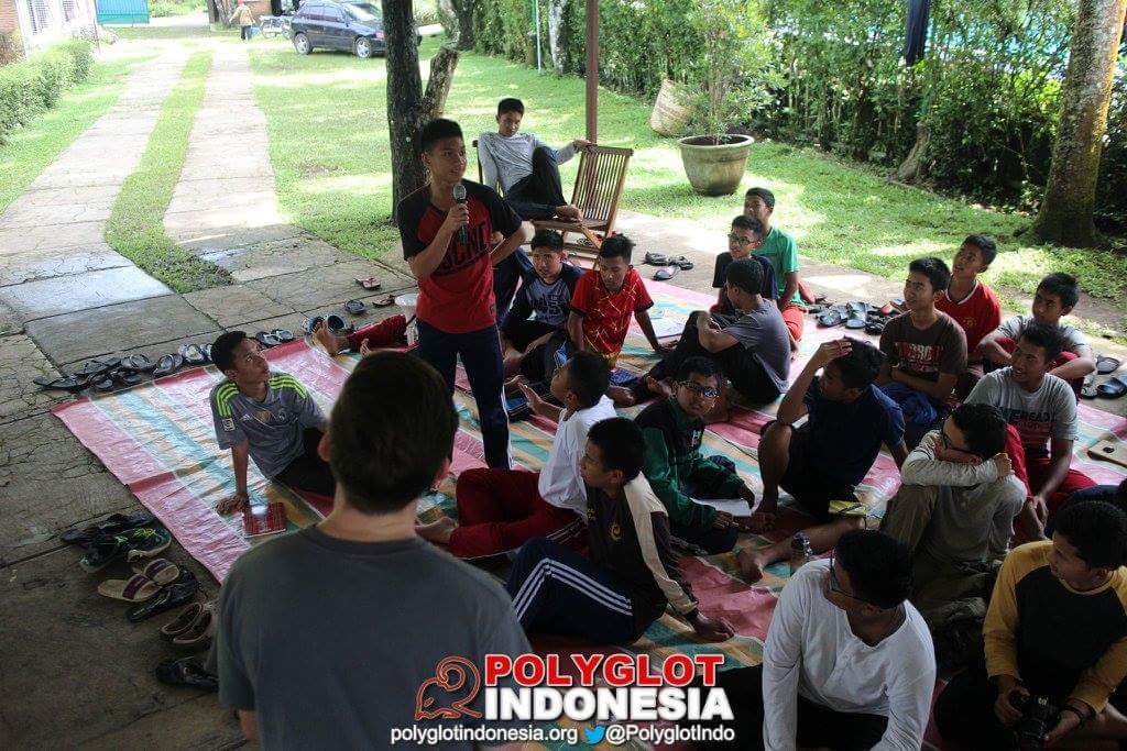 Polyglot Indonesia mempunyai banyak kegiatan yang bertujuan untuk melatih dan meningkatkan kemampuan anggotanya berbicara dalam bahasa asing. (Foto: Dok. Polyglot Indonesia)