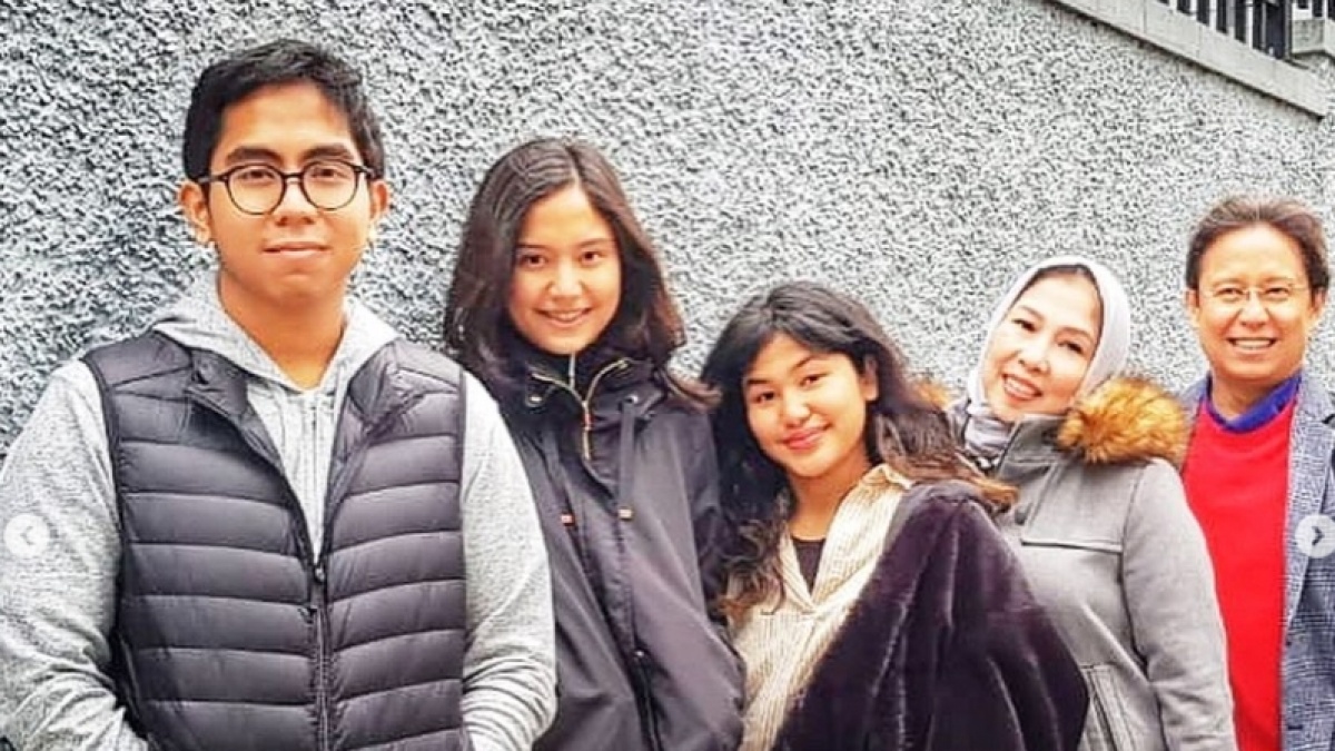 Profil 3 Anak Budi Gunadi Sadikin: Tak Diberi Fasilitas Mobil, Suka Bepergian Naik Angkot