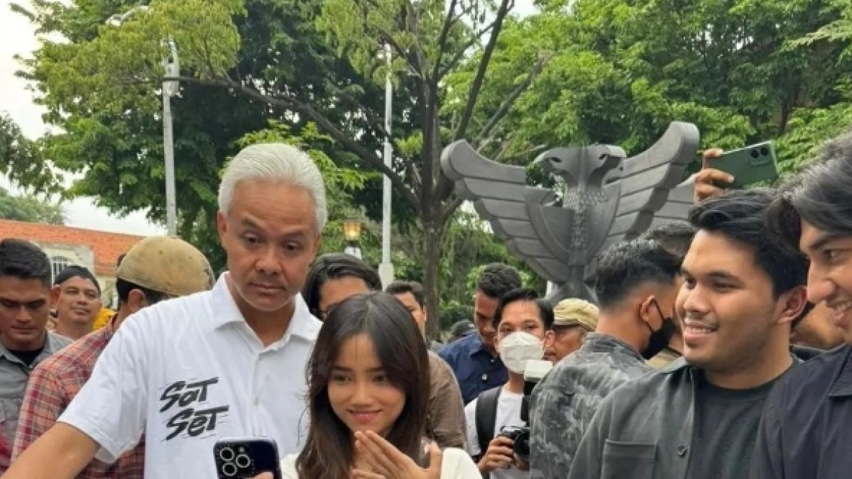 Lupa Bawakan Baju Fuji, Tim Thariq Halilintar Ogah Disalahkan: Besok Beli Baju Sendiri