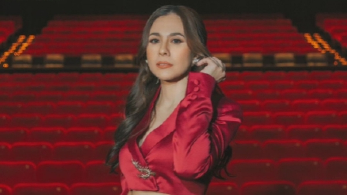 Usia 42 Tahun Masih Seperti ABG, Ternyata Wulan Guritno Lakukan Perawatan Ini Setiap Satu Minggu Sekali Agar Awet Muda!
