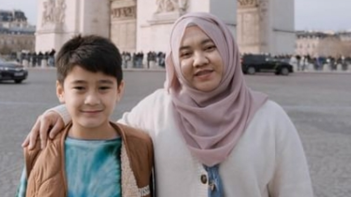 Dari Gaji Rp 1 Juta Kini Jadi Miliarder, Mbak Lala Pengasuh Rafathar Pamer Beli Rumah Mewah