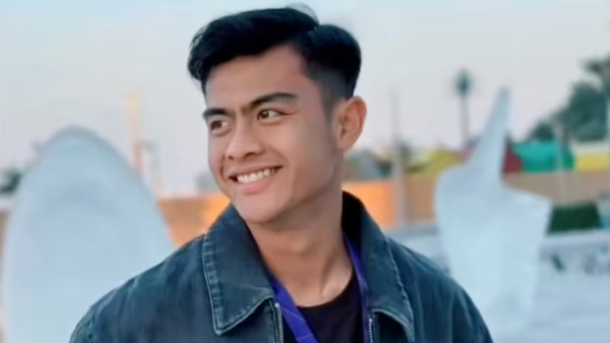 Potret Keren Pratama Arhan di Qatar Pakai Jaket Jutaan, Cocok dengan Azizah Salsha yang Suka Pakai Barang Branded