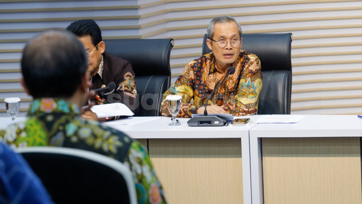 Heboh! Menteri Bahlil Diduga Terima Suap dari Izin Tambang, Ini Langkah KPK