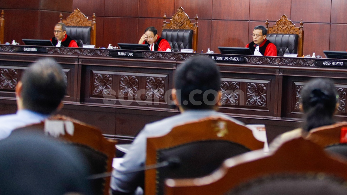 Ada Warga Sudah Meninggal Ikut Nyoblos, MK Perintahkan KPU Lakukan PSU Pada 2 TPS di Sintang