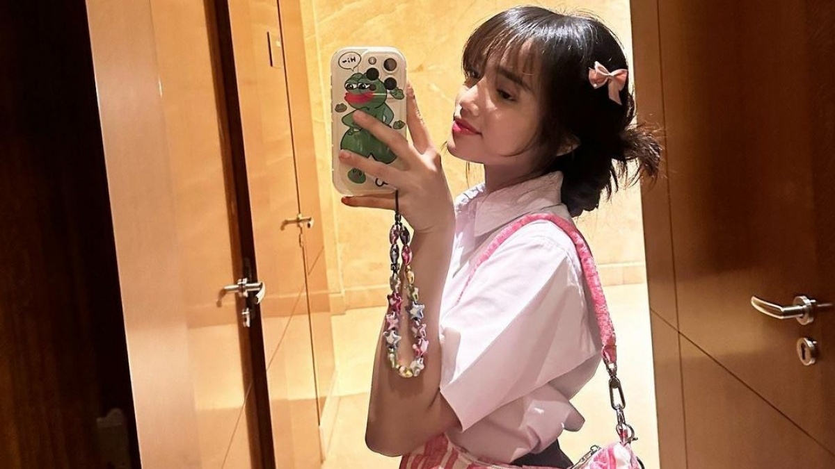 Banyak Teman Takut Upload Foto Bareng Fuji, Ternyata Ini Alasannya