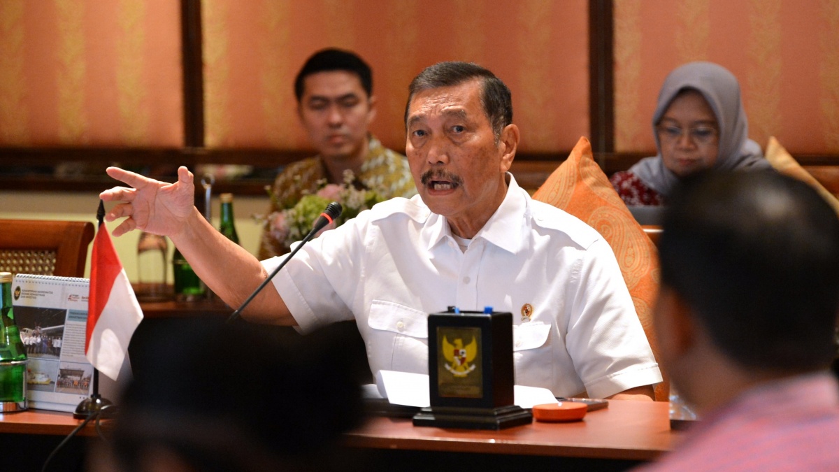 Pemerintah Nunggak Utang Migor 2 Tahun, Luhut: Memalukan!