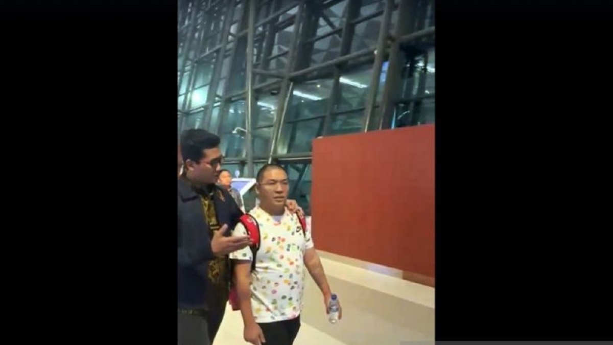 Tampang Bos Robot Trading Viral Blast Yang Ditangkap Di Bangkok