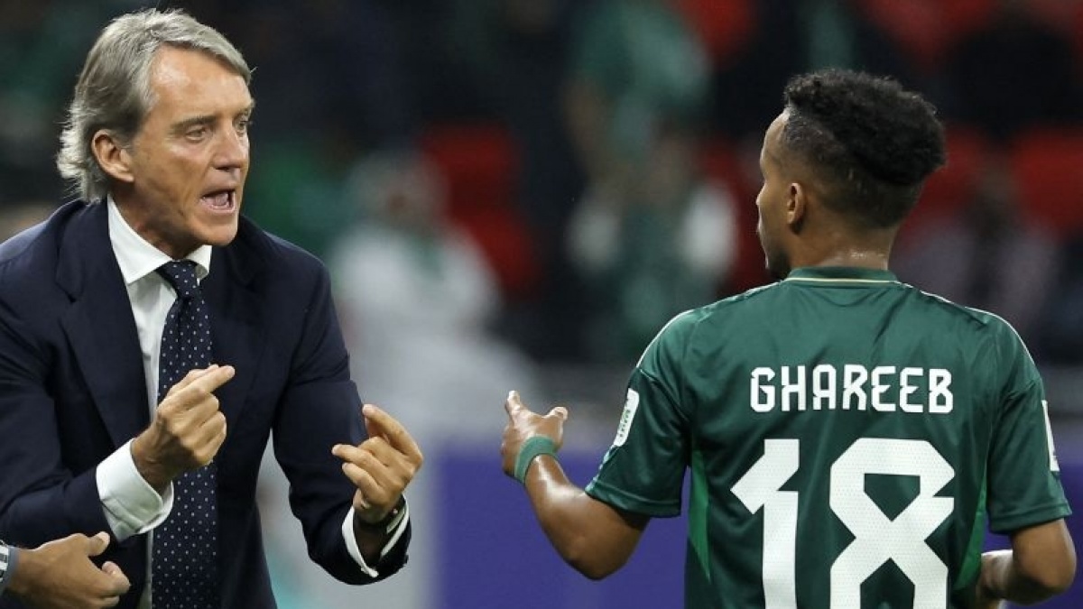 Roberto Mancini dan Jurgen Klinsmann Saling Lempar Pujian Jelang Duel Babak 16 Besar Piala Asia 2023