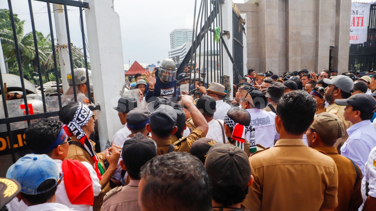 Viral Kades Rayakan Tambahan Masa Jabatan 16 Tahun: Lumayan, Nambah Pajero