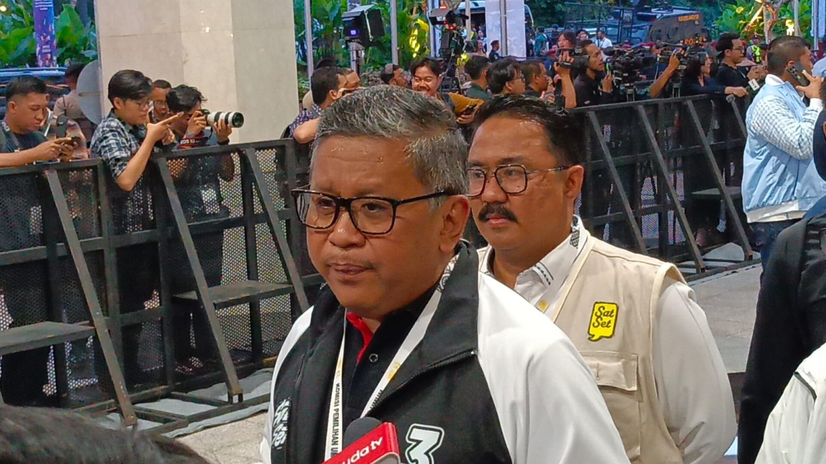 Kata Hasto, Usai 3 Pakar Tata Hukum Negara Film Dirty Vote akan Dilaporkan; Ada yang Ketakutan