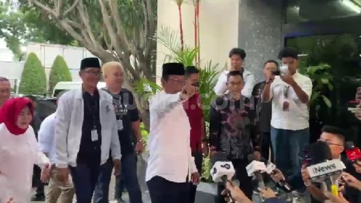 Alasan Mahfud MD Pakai Kemeja Putih di Acara Debat Terakhir KPU