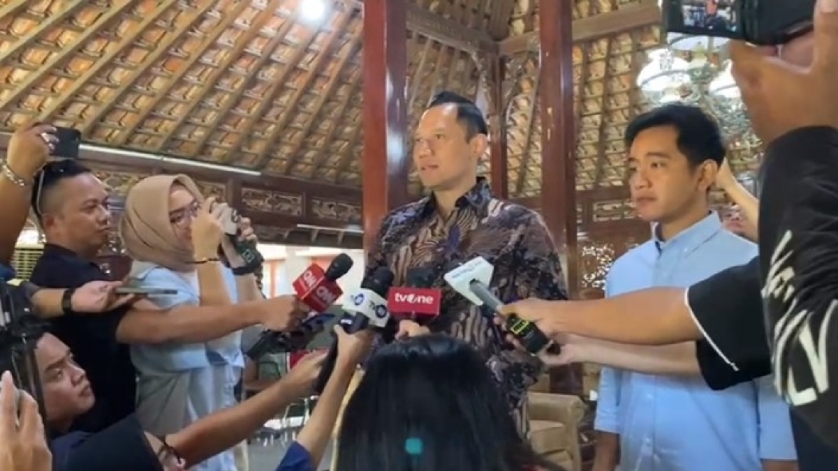 Sowan ke Cikeas Langsung, Gibran Dapat Pesan Khusus dari SBY Untuk 14 Februari