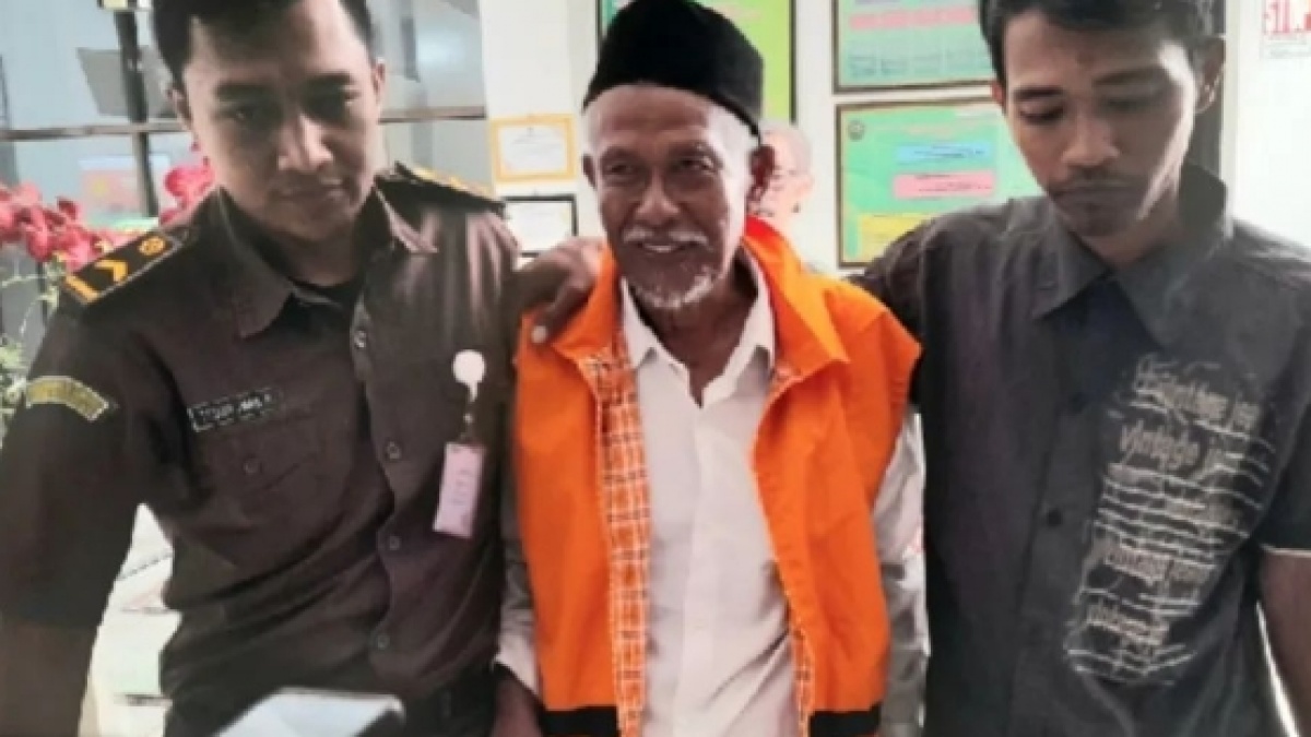Kakek 73 Tahun Dipenjarakan Anak Kandung Gara-gara Cekcok soal Kotoran Kucing