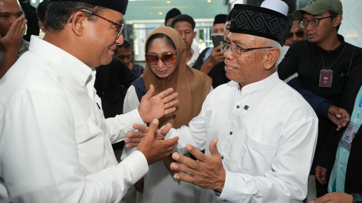 Anies Mohon Doa Restu dari Para Kiai Ploso dan Lirboyo agar Bisa Menjalankan Amanah
