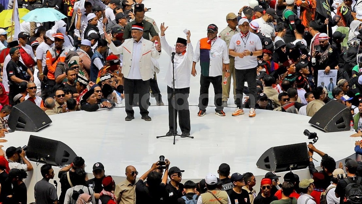 Di Kampanye Akbar AMIN, Elite PKS Kritik 10 Tahun Ekonomi Sulit: Butuh Perubahan!