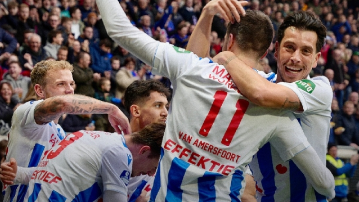 Thom Haye Starter, SC Heerenveen Berhasil Kalahkan Zwolle Tanpa Ampun