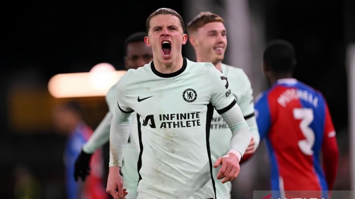 Tottenham Terdepan dalam Perburuan Conor Gallagher