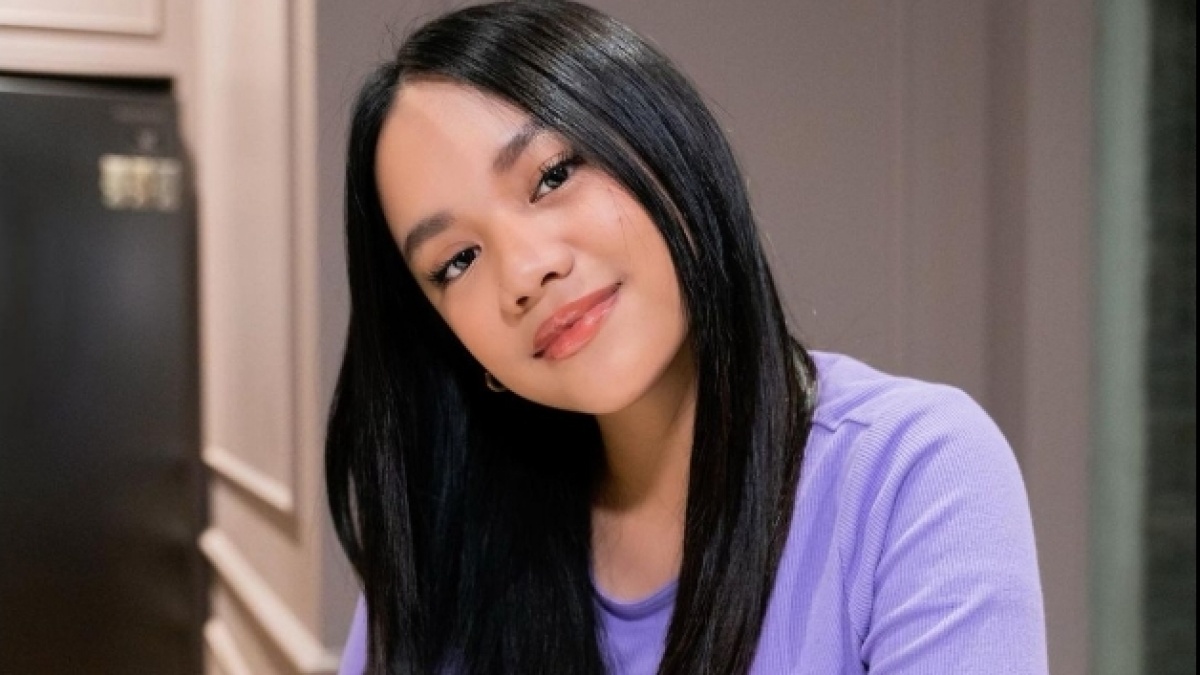 Siapa Neona Ayu? ini Pendidikan, Karier dan Pendapatan Artis Muda yang Sikapnya Cicip Jajanan SD Jadi Omongan
