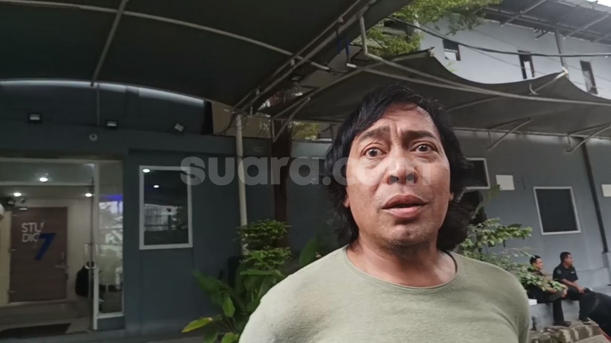 Komeng Dipastikan Melenggang ke Senayan, Ternyata Ini 2 Sosok di Balik Pencalonannya