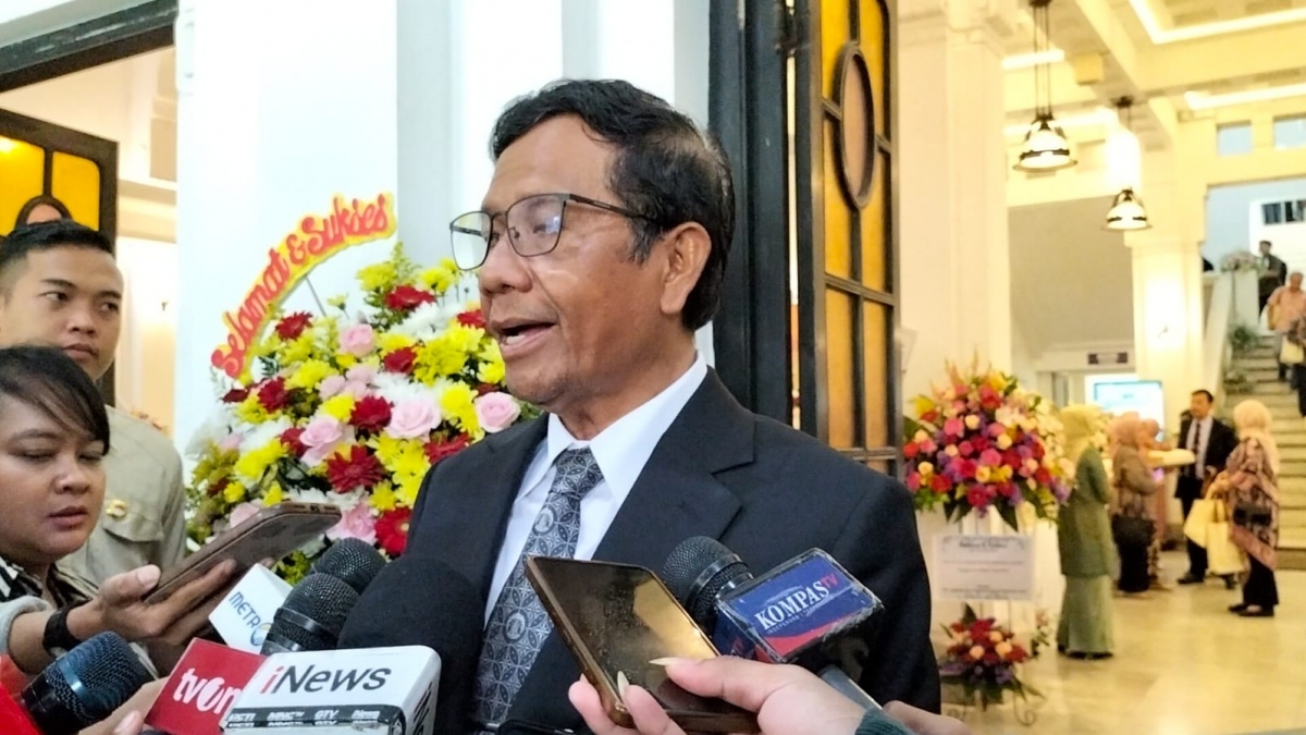 Jawaban Berkelas Mahfud MD Ladeni Pernyataan Paslon 03 Tidak Disukai Rakyat