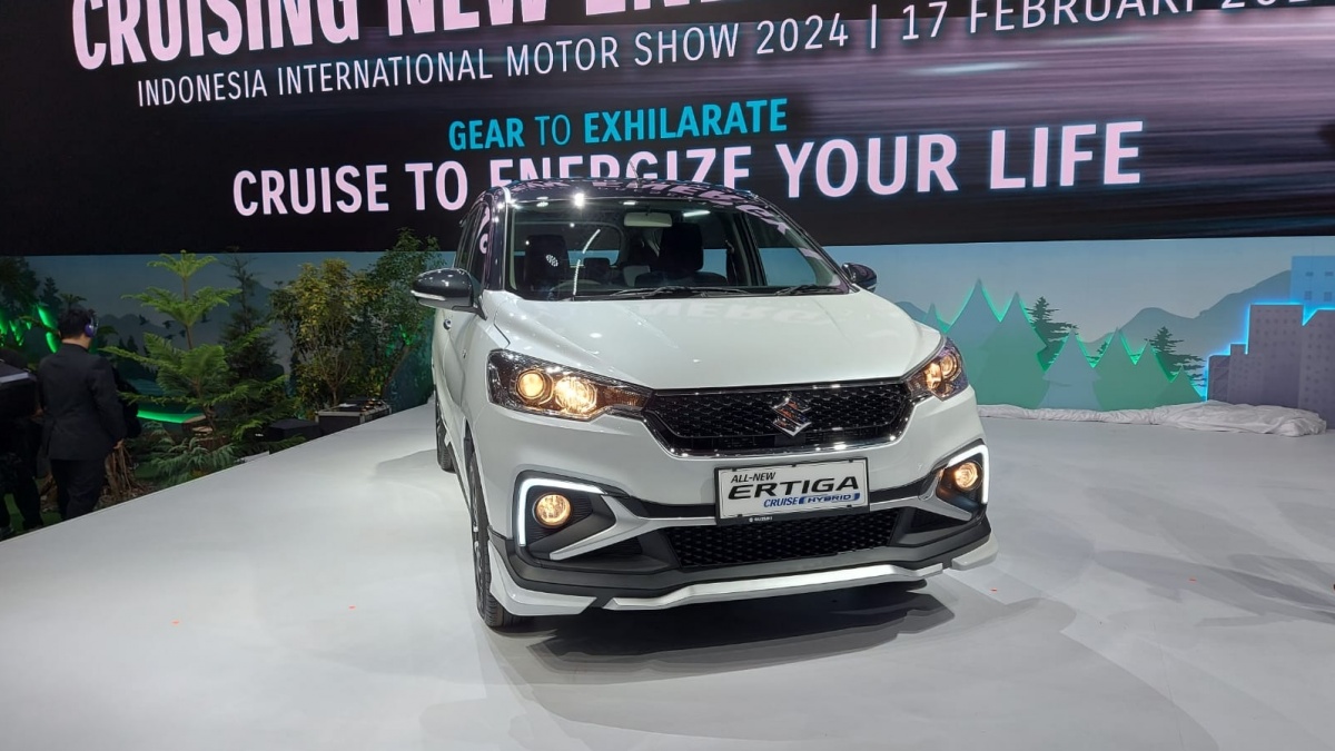 Keluarga Kecil Pilih Fronx atau Ertiga? Tengok Dulu Harga Mobil Suzuki 2026