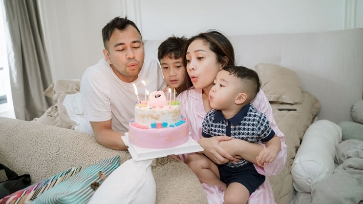 Rayakan Ultah bareng Raffi Ahmad, Harga OOTD Nagita Slavina Bisa Buat DP Rumah