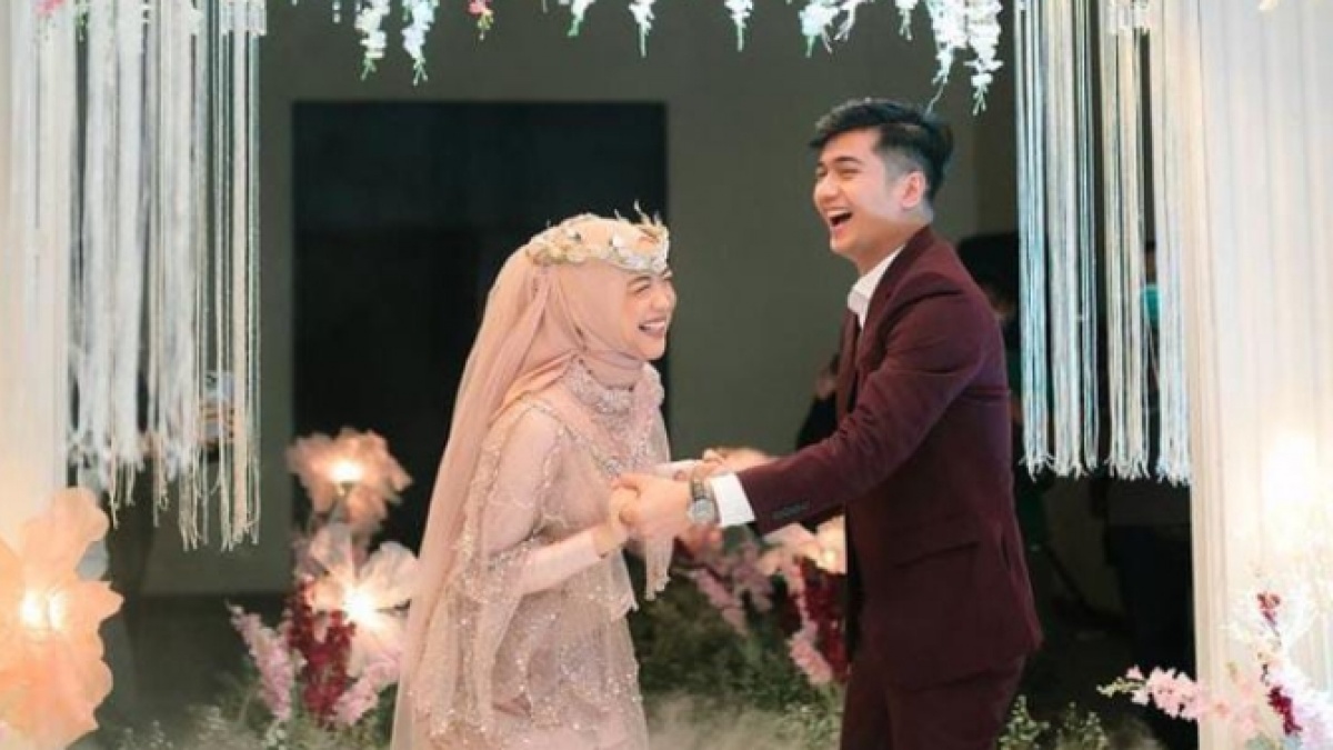 Heboh Curhatan Ria Ricis Sering Tengkar dengan Teuku Ryan 10 Kali Seminggu, Pendapat Warganet Terbelah